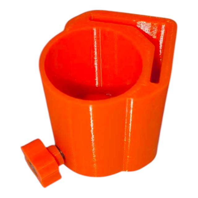 Godet porte canne compatible tout piquet alu (bridage avant)