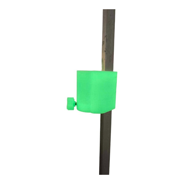 Godet porte canne compatible tout piquet alu (bridage avant)