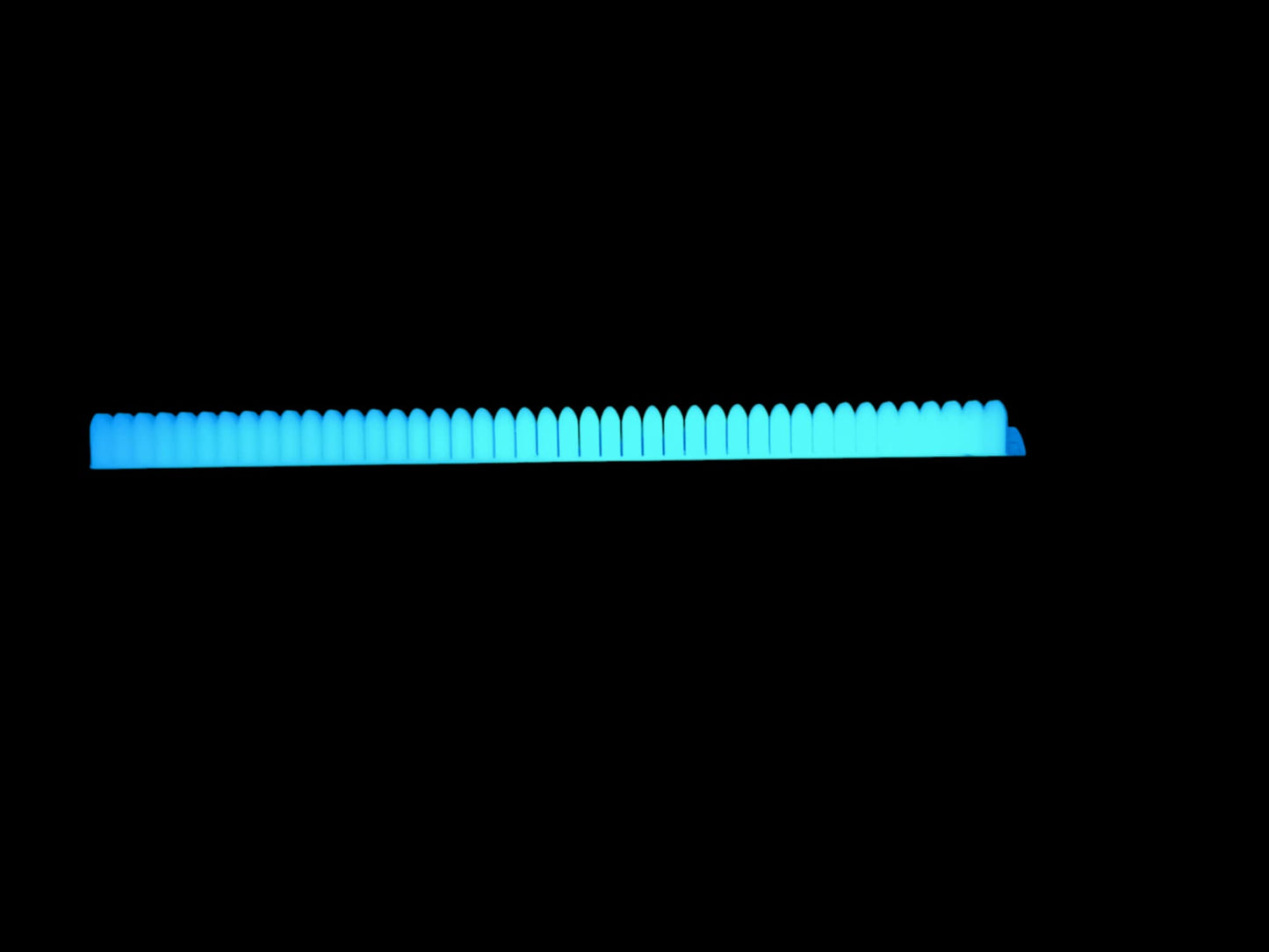 Râtelier phosphorescent à visser 30, 50 et 75 cm